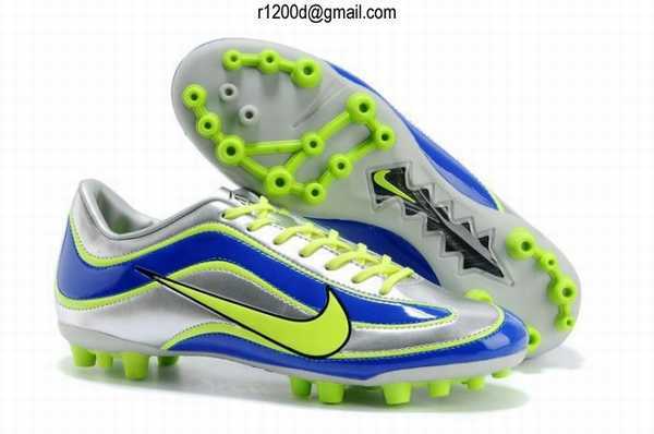 chaussures de foot soldes