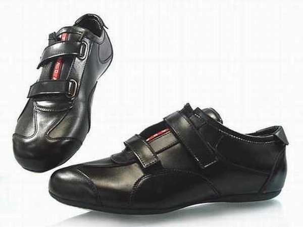 chaussures prada