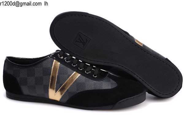 paire de chaussure dolce gabbana