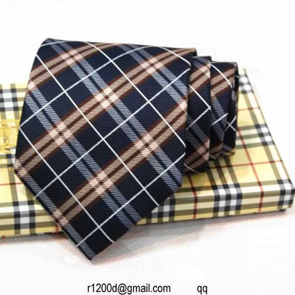 cravate burberry pas cher