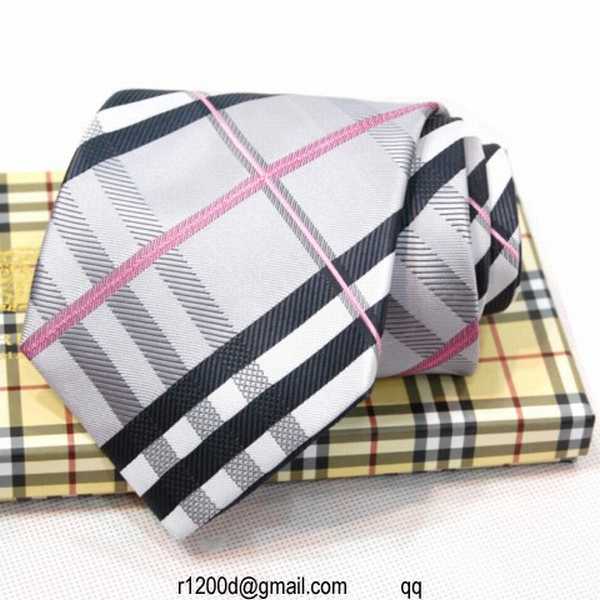 cravate burberry pas cher