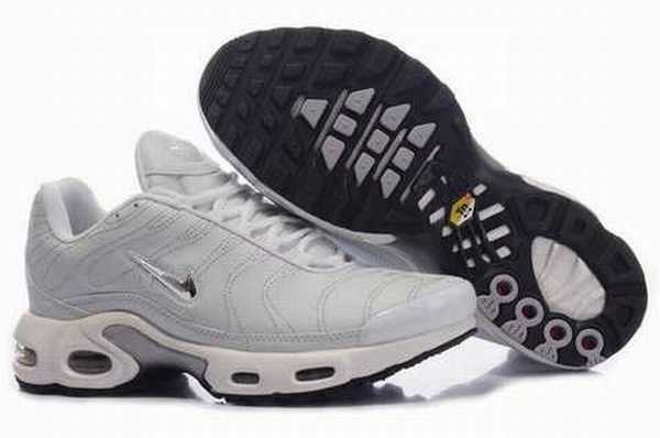 nike dauphin