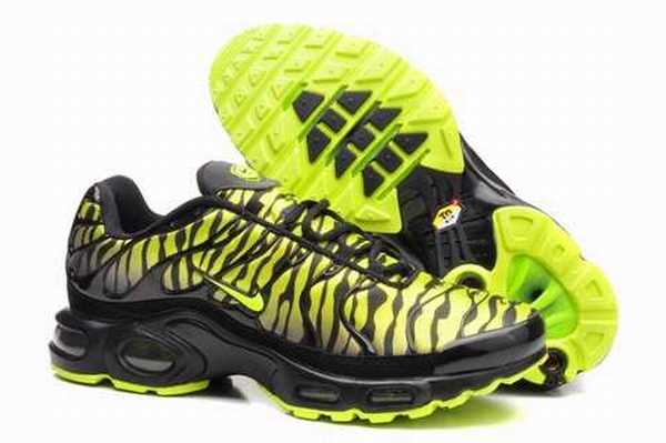 nike tn requin enfant rose