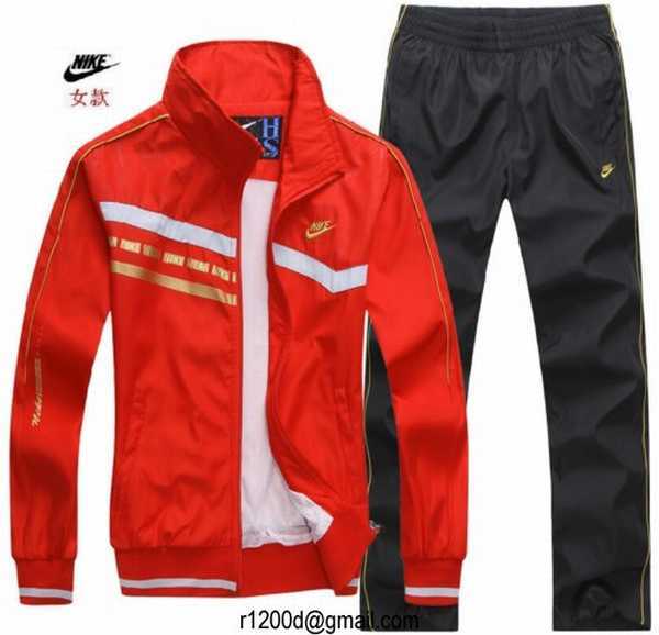 ensemble nike femme rouge