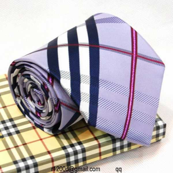 cravate burberry pas cher
